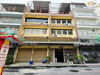 ขาย - ขายอาคารพาณิชย์ 2 คูหา 4 ชั้นครึ่ง ทำเลดีมาก ถ.พระราม4 ใกล้ MRT สามย่าน, กรุงเทพ