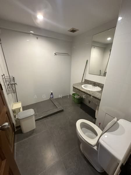 Sukhumvit Park, Bangkok, 27 Soi Sukhumvit 10, Khlong Toei, Bangkok, 2 Bedrooms, 80 sqm, Condo For Rent, by Agentbkk, 11447841 - DDproperty.com