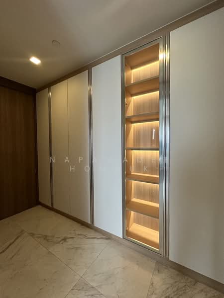 M Silom, Bangkok, 26 Narathiwas Ratchanakarin Road, Suriyawong, Bang Rak, Bangkok, 2 Bedrooms, 80 sqm, Condo For Rent, by Napawadee Homhuk, 11448218 - DDproperty.com