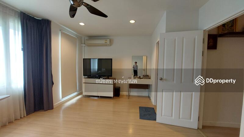 ห้องกว้างทำ walk-in cloth-set ได้