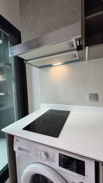 Aspire Erawan Prime, Samut Prakan, Sukhumvit Road, Pak Nam, Muang Samut Prakarn, Samut Prakan, 1 Bedroom, 33 sqm, Condo For Rent, by เชอ พร็อพ, 11448365 - DDproperty.com