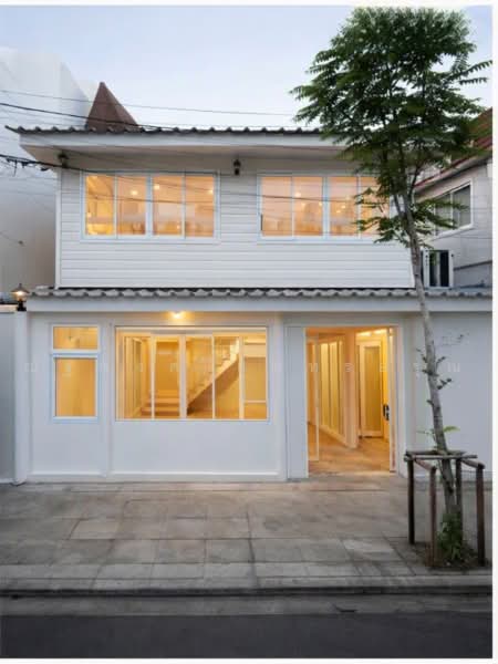 โฮมโปร พระราม 3 BTS เซนต์หลุยส์, Bangkok, 1 ช่องนนทรี, Chong Nonsi, Yan Nawa, Bangkok, 5 Bedrooms, 215 sqm, Single Detached House For Rent, by ณัฐพงศ์ สุนทรอรุณ, 11448499 - DDproperty.com