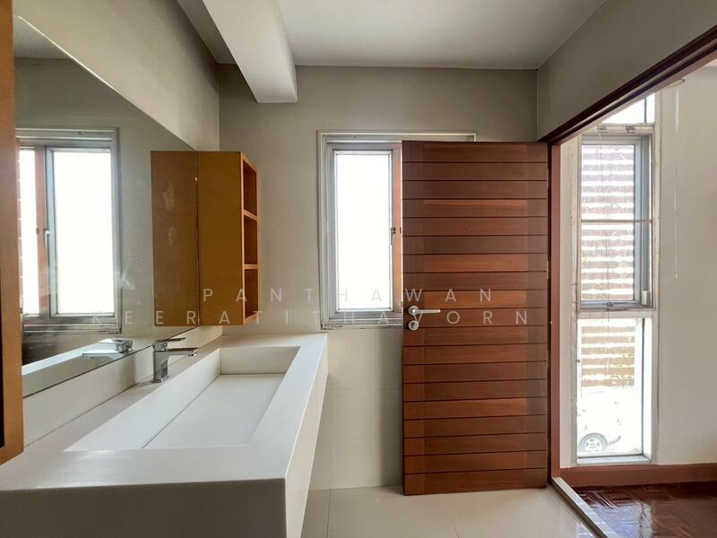 ขาย - หมู่บ้านอรรถกฤต ซอยอารีย์สัมพันธ์4, กรุงเทพ