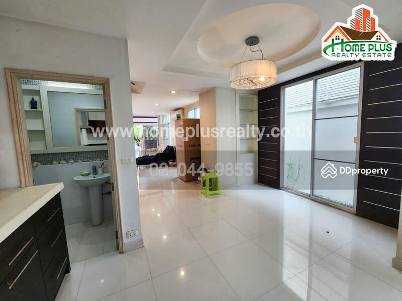 ขาย - Thanapat Haus Sathorn - Narathiwas : ธนาพัฒน์ เฮ้าส์ สาทร - นราธิวาสฯ, กรุงเทพ