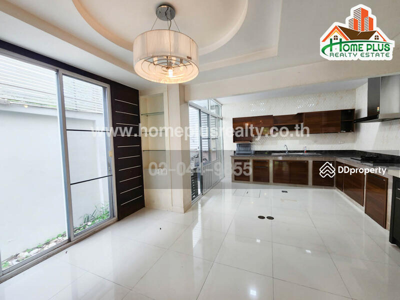 Thanapat Haus Sathorn - Narathiwas, Bangkok, Soi Chuen Chitrung, Nontri Road, Chong Nonsi, Yan Nawa, Bangkok, 3 Bedrooms, 198 sqm, Townhouse For Sale, by ภา, 11450724 - DDproperty.com