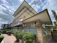 ขาย - ที่ดินพร้อม อาคารสำนักงานและบ้านพัก ติดถนนเสนานิคม 1, กรุงเทพ