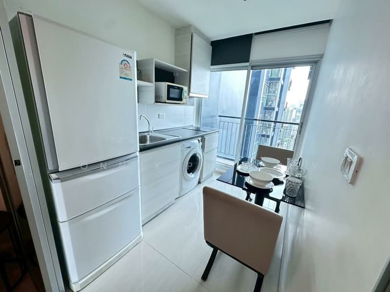 Life Ratchadapisek, Bangkok, 279 Ratchadapisaek Road, Huai Khwang, Huai Khwang, Bangkok, 1 Bedroom, 31 sqm, Condo For Sale, by Connex Property, 11453619 - DDproperty.com