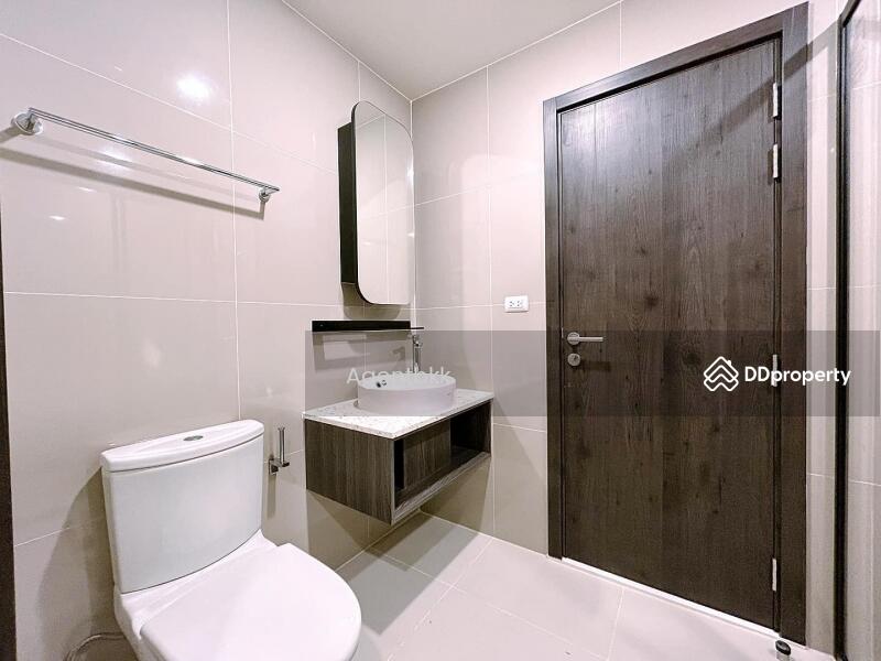 XT Huaikhwang, Bangkok, 244 Ratchadaphisek Road, Huai Khwang, Bangkok, 1 Bedroom, 35 sqm, Condo For Rent, by Agentbkk, 11454811 - DDproperty.com