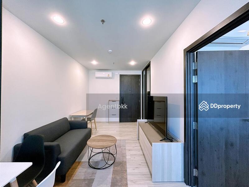 XT Huaikhwang, Bangkok, 244 Ratchadaphisek Road, Huai Khwang, Bangkok, 1 Bedroom, 35 sqm, Condo For Rent, by Agentbkk, 11454811 - DDproperty.com