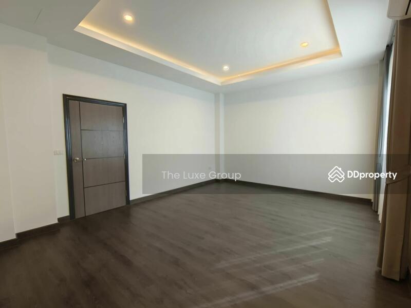 For Sale - Single House Sukhumvit 65, Bangkok