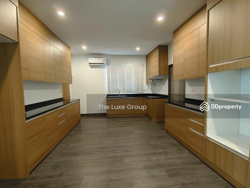 For Sale - Single House Sukhumvit 65, Bangkok