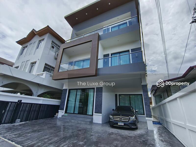 For Sale - Single House Sukhumvit 65, Bangkok
