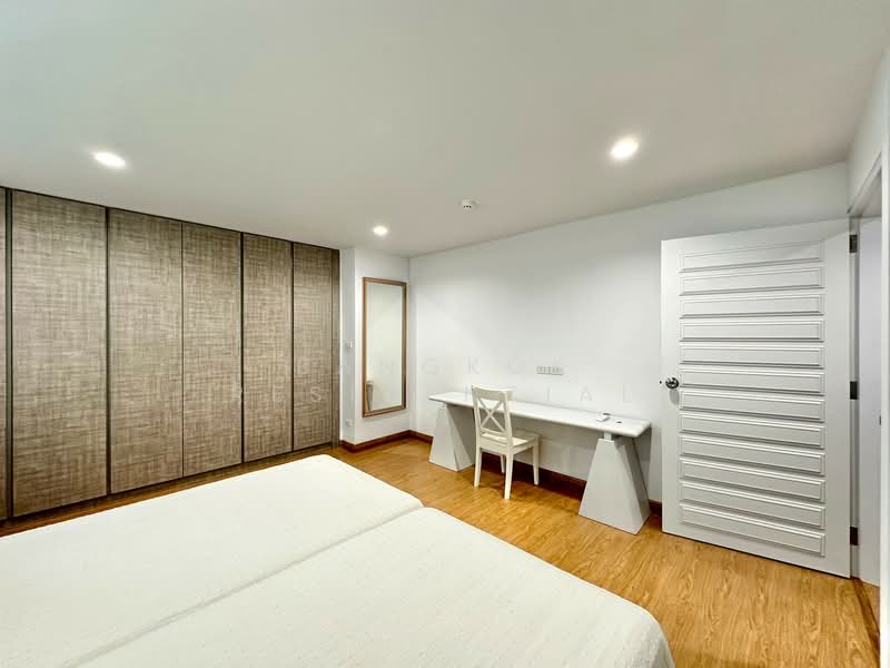 Tai Ping Towers, Bangkok, 582 Soi Sukhumvit 63, Khlong Tan Nua, Watthana, Bangkok, 3 Bedrooms, 216 sqm, Condo For Rent, by Bangkok Residential, 11456560 - DDproperty.com