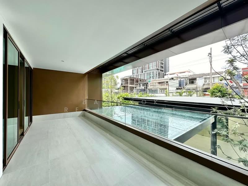 The Grand Villa, Bangkok, 3 Soi Ekkamai 2, Sukhumvit 63 Road, Phra Kanong Nua, Watthana, Bangkok, 3 Bedrooms, 200 sqm, Apartment For Rent, by Bangkok Residential, 11456617 - DDproperty.com