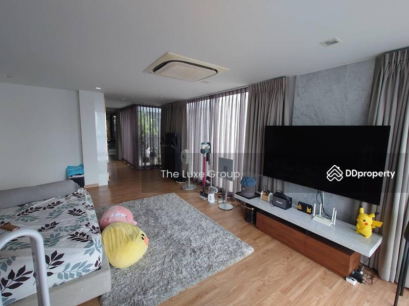 3.5-storey Luxury Townhome at Glam Glamorous Living, Bangkok, Lat Phrao, Bangkok, 3 Bedrooms, 385 sqm, Townhouse For Sale, by The Luxe Group, 11457150 - DDproperty.com