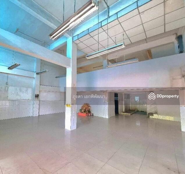 ขาย - ขายด่วนลดกระหน่ำ อาคารพาณิชย์2คูหา ไม่แพง ทำเลดีมาก ติดถนนใหญ่พุทธมณฑลสาย2, กรุงเทพ