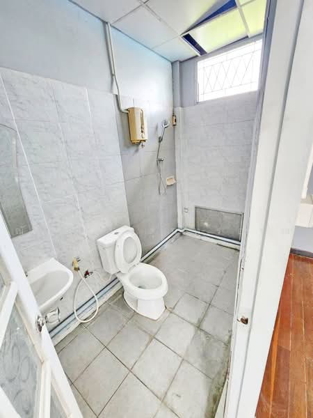 MRTบางซ่อน 1.5 กม. ประชาชื่น 2-6, Bangkok, 1 รัชดา อารีย์, Bang Sue, Bangkok, 3 Bedrooms, 210 sqm, Single Detached House For Rent, by ณัฐพงศ์ สุนทรอรุณ, 11458177 - DDproperty.com