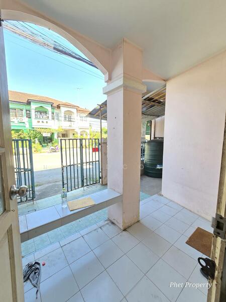 ขาย - ขายทาวน์เฮ้าส์2ชั้น ด้านหน้าหมู่บ้าน ศิริวรรณ-ชวนชม บางบัวทอง ฟรีโอนทุกอย่าง, นนทบุรี