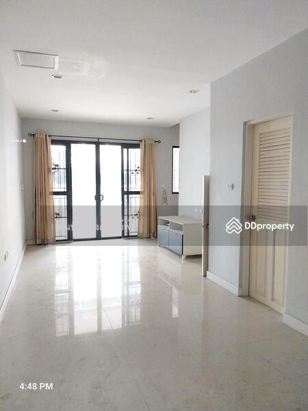 Six Nature Phetkasem 69, Bangkok, Petchkasem 69 Road, Nong Kang Plu, Nong Khaem, Bangkok, 3 Bedrooms, 204 sqm, Townhouse For Rent, by Chantra Wongyaofa, 11461111 - DDproperty.com