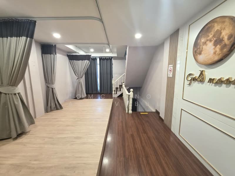 Shophouse near BTS Ekkamai, Bangkok, Khlong Tan Nua, Watthana, Bangkok, , 260 sqm, Shophouse For Sale, by Jomchanok Aswavibul, 11462166 - DDproperty.com