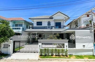 ขาย - (In1) ขายบ้านเดี่ยวหลังใหญ่ รีโนเวทใหม่ สังคมดี ใกล้แหล่งชุมชน หมู่บ้านอัมพรเพลส ศรีราชา, ชลบุรี