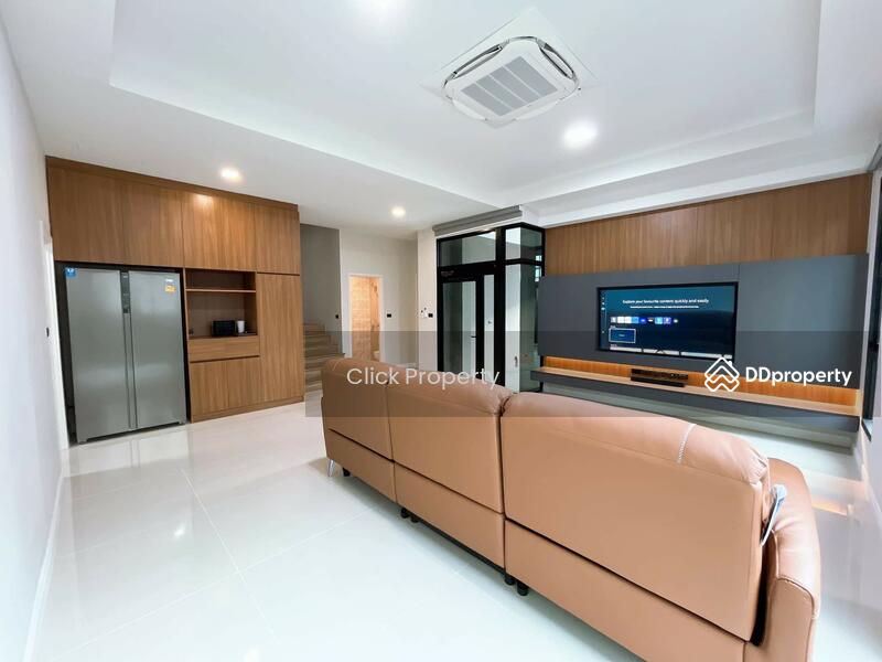 For Rent - Patio Ratchayothin, Bangkok