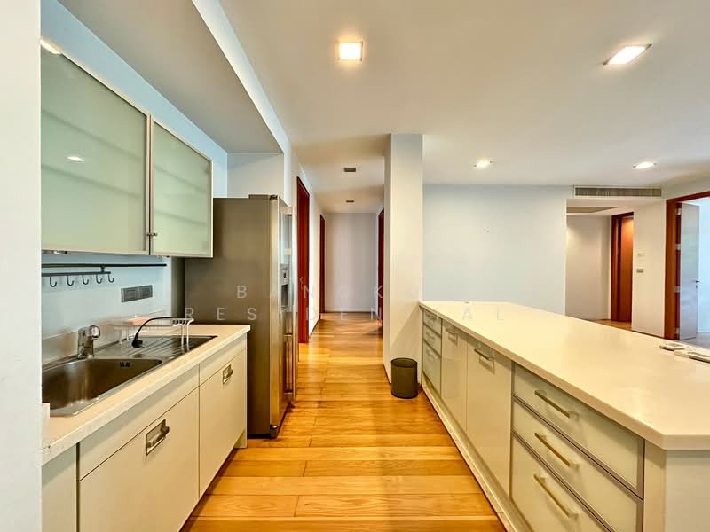 Ficus Lane, Bangkok, Soi Sukhumvit 44/1, Phra Kanong, Khlong Toei, Bangkok, 3 Bedrooms, 210 sqm, Condo For Rent, by Bangkok Residential, 11465141 - DDproperty.com