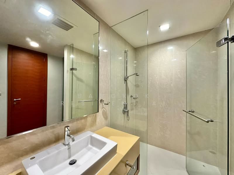 Ficus Lane, Bangkok, Soi Sukhumvit 44/1, Phra Kanong, Khlong Toei, Bangkok, 3 Bedrooms, 210 sqm, Condo For Rent, by Bangkok Residential, 11465141 - DDproperty.com