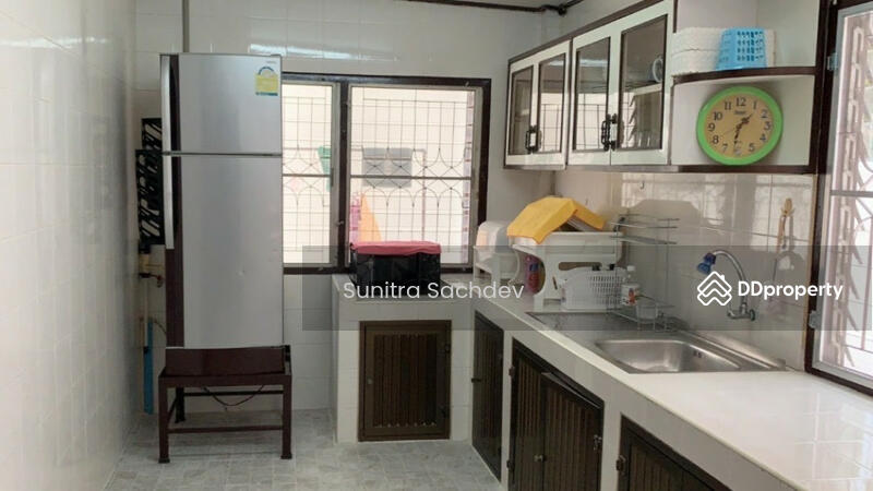 House for Rent Near MRT Ratchadaphisek, กรุงเทพ, -, ห้วยขวาง, กรุงเทพ, 240 ตร.ม., บ้านเดี่ยว ให้เช่า, โดย Sunitra Sachdev, 11465300 - DDproperty.com