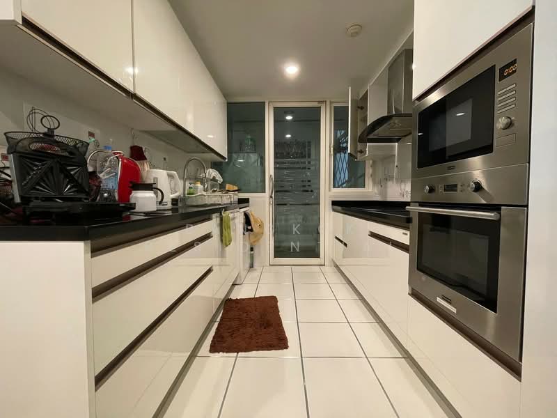For Rent - Wilshire Condominium, Bangkok