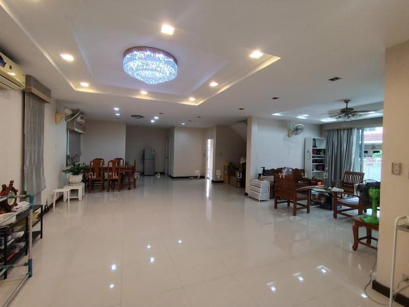 House for sale - The Home Charansanitwong 13, Bang Waek., Bangkok, 7/18 ถ.บางแวก(จรัญสนิทวงศ์ 13), Bang Phai, Bang Khae, Bangkok, 3 Bedrooms, 266 sqm, Single Detached House For Sale, by Tang Wiriyapan, 11466914 - DDproperty.com