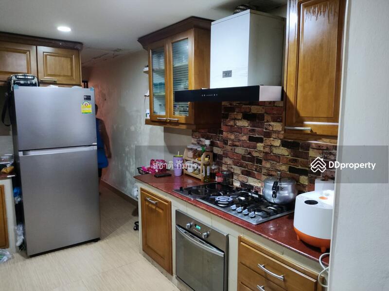 Sell House Soi Preedi 45 Connected Ekkamai 22 & 28, Bangkok, ปรีดี พนมยงค์ 45, Khlong Tan Nua, Watthana, Bangkok, 4 Bedrooms, 350 sqm, Single Detached House For Sale, by Suchart Gambhir, 11467492 - DDproperty.com