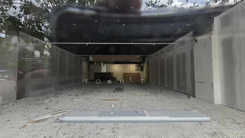 พื้นที่ให้เช่า สีลม ช่องนนทรี มหานคร : space for rent silom chong nonsri, Bangkok, Silom, Bang Rak, Bangkok, , 113 sqm, Retail Space For Rent, by TOAH T., 11471056 - DDproperty.com
