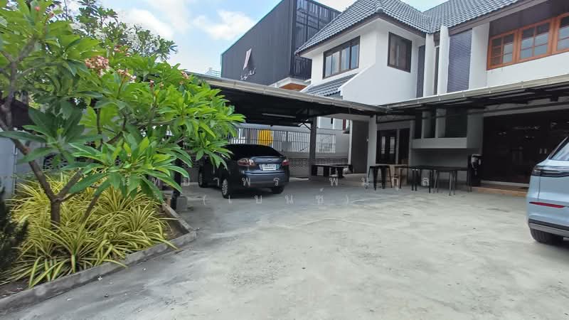 หมู่บ้านมิตรภาพ ซอยศรีนครินทร์ 38, Bangkok, Nong Bon, Prawet, Bangkok, 3 Bedrooms, 400 sqm, Single Detached House For Rent, by Nattayaporn Peumkul (Benz), 11472493 - DDproperty.com