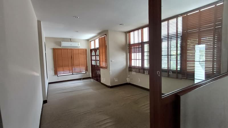 หมู่บ้านมิตรภาพ ซอยศรีนครินทร์ 38, กรุงเทพ, หนองบอน, ประเวศ, กรุงเทพ, 400 ตร.ม., บ้านเดี่ยว ให้เช่า, โดย นัทยาพร พึ่มกุล (เบนซ์), 11472493 - ชั้น 2  - DDproperty.com