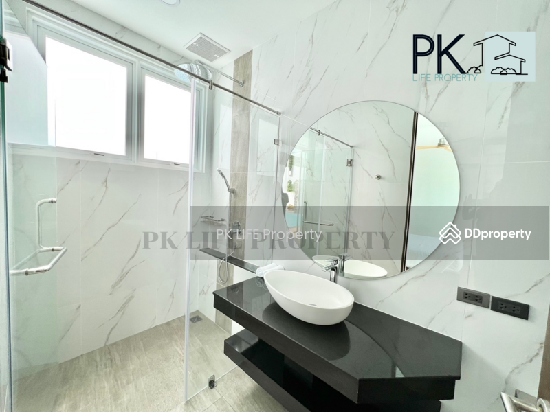 7R0581 This pool villa 4 bedroom 4 bathroom 130,000/month at Rawai have fully furnished, Phuket, Rawai, Muang Phuket, Phuket, 4 Bedrooms, 353 sqm, Villa For Rent, by PK LIFE Property, 11472658 - DDproperty.com