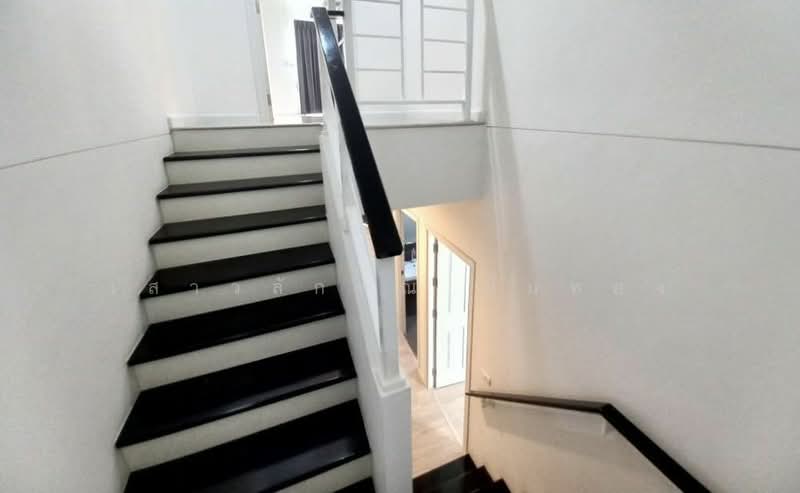 Patio Srinakarin-Rama 9, Bangkok, Krungthep Kreetha Road, Hua Mak, Bang Kapi, Bangkok, 3 Bedrooms, 180 sqm, Townhouse For Rent, by เสาวลักษณ์ มิ้มทอง, 11473840 - DDproperty.com