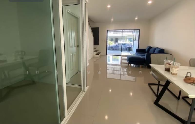 Patio Srinakarin-Rama 9, Bangkok, Krungthep Kreetha Road, Hua Mak, Bang Kapi, Bangkok, 3 Bedrooms, 180 sqm, Townhouse For Rent, by เสาวลักษณ์ มิ้มทอง, 11473840 - DDproperty.com