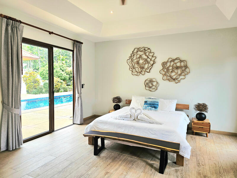 12R0240 This pool villa 5bedroom 5bathroom 250,000/month at Thalang have fully furnished, ภูเก็ต, เทพกระษัตรี, ถลาง, ภูเก็ต, 500 ตร.ม., วิลล่า ให้เช่า, โดย PK LIFE Property, 11476336 - DDproperty.com
