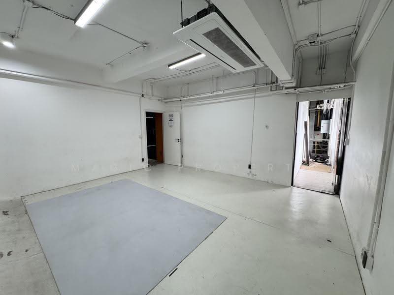 ปาร์ค อเวนิว เอกมัย, Bangkok, Khlong Tan Nua, Watthana, Bangkok, , 450 sqm, Office Space For Rent, by Magic Property, 11476474 - DDproperty.com