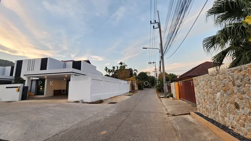 8R0581 Pool villa for rent 2bedroom 2bathroom 75,000/month at chalong have fully furnished, Phuket, Chalong, Muang Phuket, Phuket, 2 Bedrooms, 200 sqm, Villa For Rent, by PK LIFE Property, 11476819 - DDproperty.com