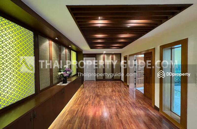 ให้เช่า - House with Private Pool in Nichada Thani, นนทบุรี