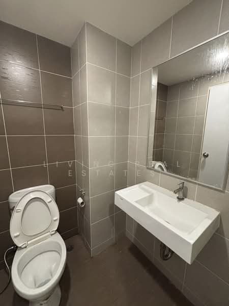 Lumpini Ville Phatanakan-Srinakarin, Bangkok, Phatthanakan Road, Suan Luang, Suan Luang, Bangkok, Studio, 27 sqm, Condo For Rent, by Living Real Estates, 11478957 - DDproperty.com