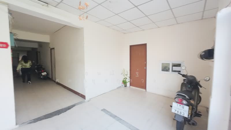 4-story apartment, 40 rooms, Setthakit Soi 20-22, near community areas., Bangkok, Pak Khlong Phasi Charoen, Phasi Charoen, Bangkok, 10+ Bedrooms, 1,100 sqm, Apartment For Sale, by ธนณัฎฐ์ ศตายุสกุลวงศ์, 11479055 - DDproperty.com