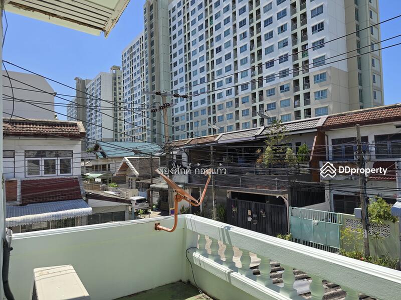 For Sale - Townhouse near bts Ladprao51, Bangkok