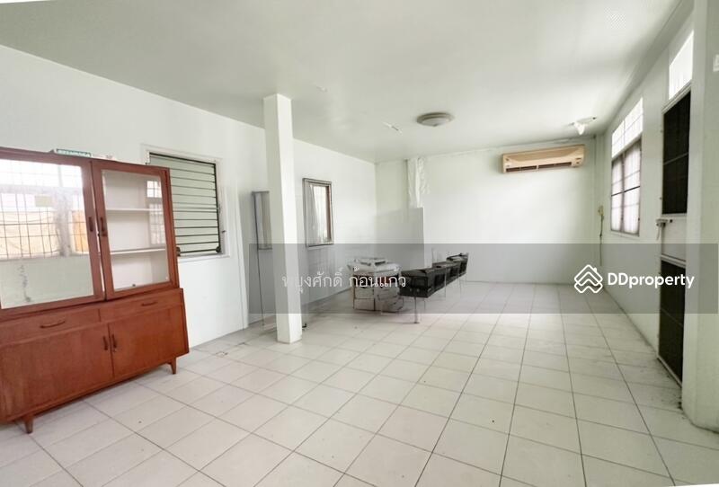 For Sale - Townhouse near bts Ladprao51, Bangkok