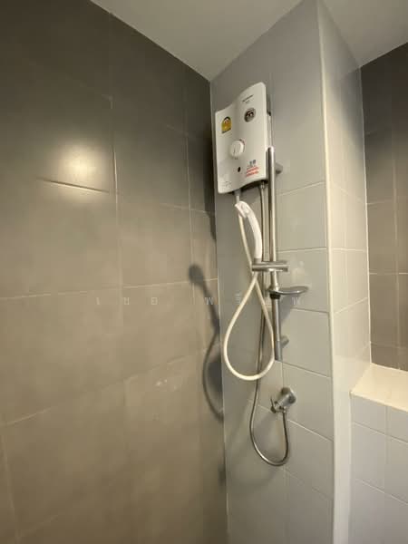 ให้เช่า - The Trust Condo @ BTS Erawan : เดอะ ทรัสต์ คอนโด แอท บีทีเอส เอราวัณ, สมุทรปราการ