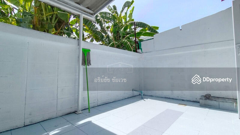 ขาย - ทาวน์เฮาส์ 2 ชั้น หมู่บ้าน ปิ่นเจริญ 1 (ทรงประภา-ดอนเมือง) เนื้อที่ 25 ตร.ว., กรุงเทพ