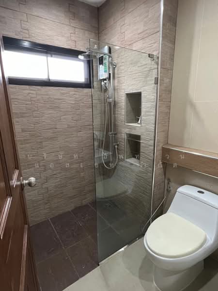 เดอะ คอมพลีท ศรีราชา, Chon Buri (Pattaya), Surasak, Si Racha, Chon Buri (Pattaya), 3 Bedrooms, 1 sqm, Single Detached House For Rent, by Amwika Karoonsombat, 11483036 - DDproperty.com