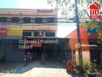 ขาย - ขายอาคารพาณิชย์ 2 ชั้นครึ่ง ทำเลใกล้วัดร่องขุ่น ใกล้ขนส่งเมืองเชียงราย รหัส B8022, เชียงราย